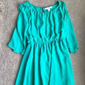 Forever 21, cut out shoulder dress.